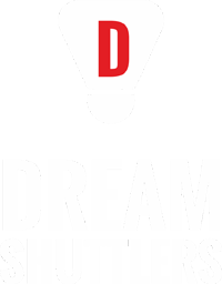 Dream Shuttlers Logo